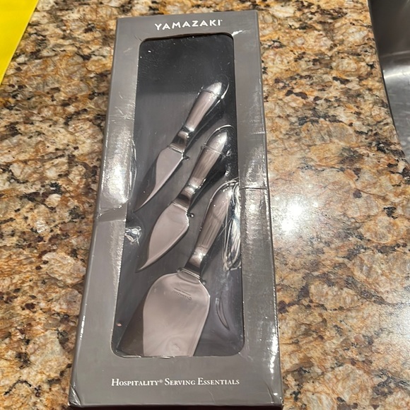 New Yamazaki Hospitality 3 pc Cheese Set
